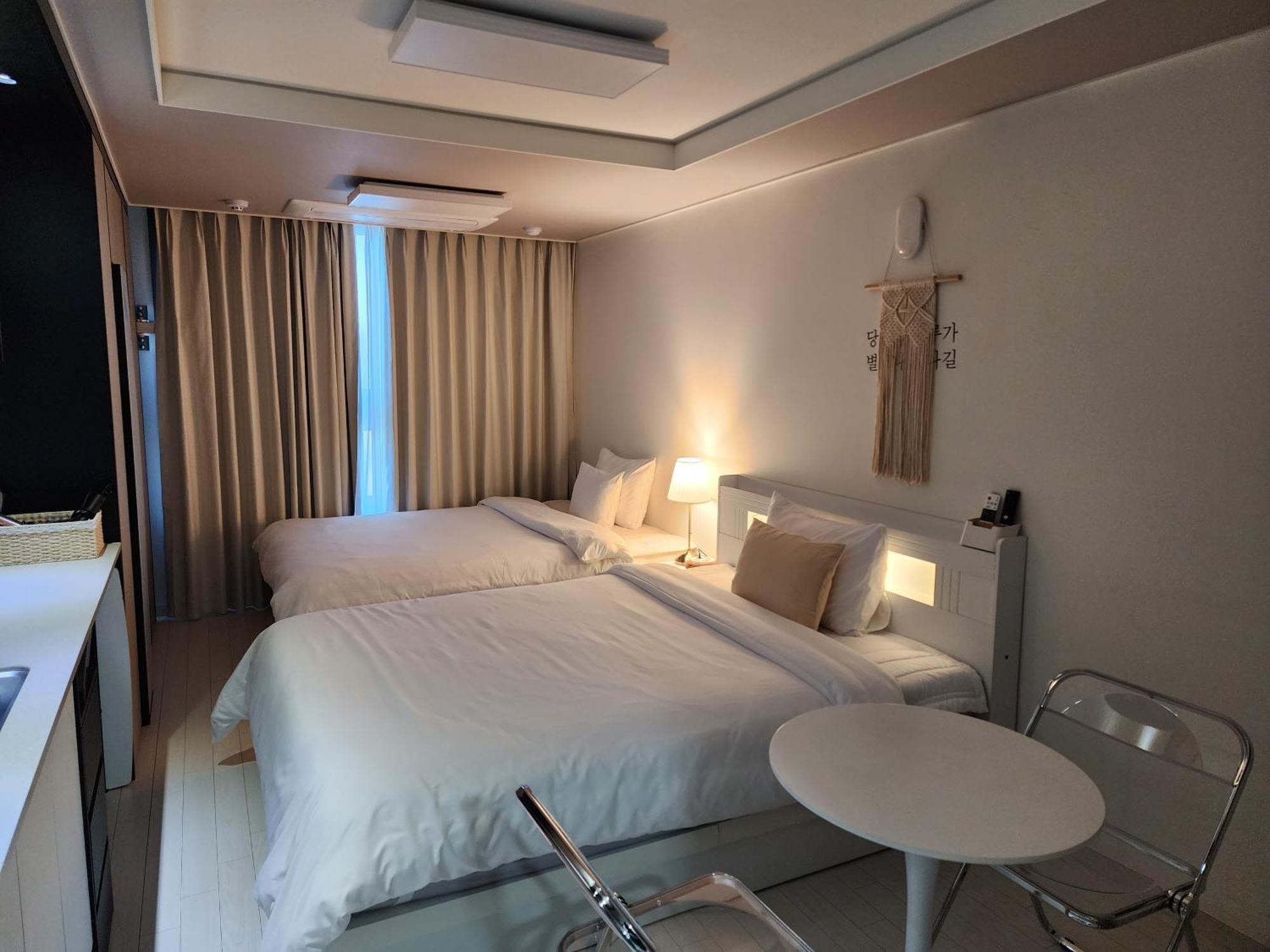 Daon Stay Daegu Habitación foto